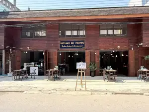 Bokeo Lodge & Restaurant