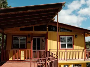La Casita Amarilla en Utuado, Puerto Rico
