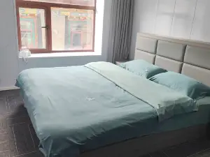 巴松措宇繁客棧