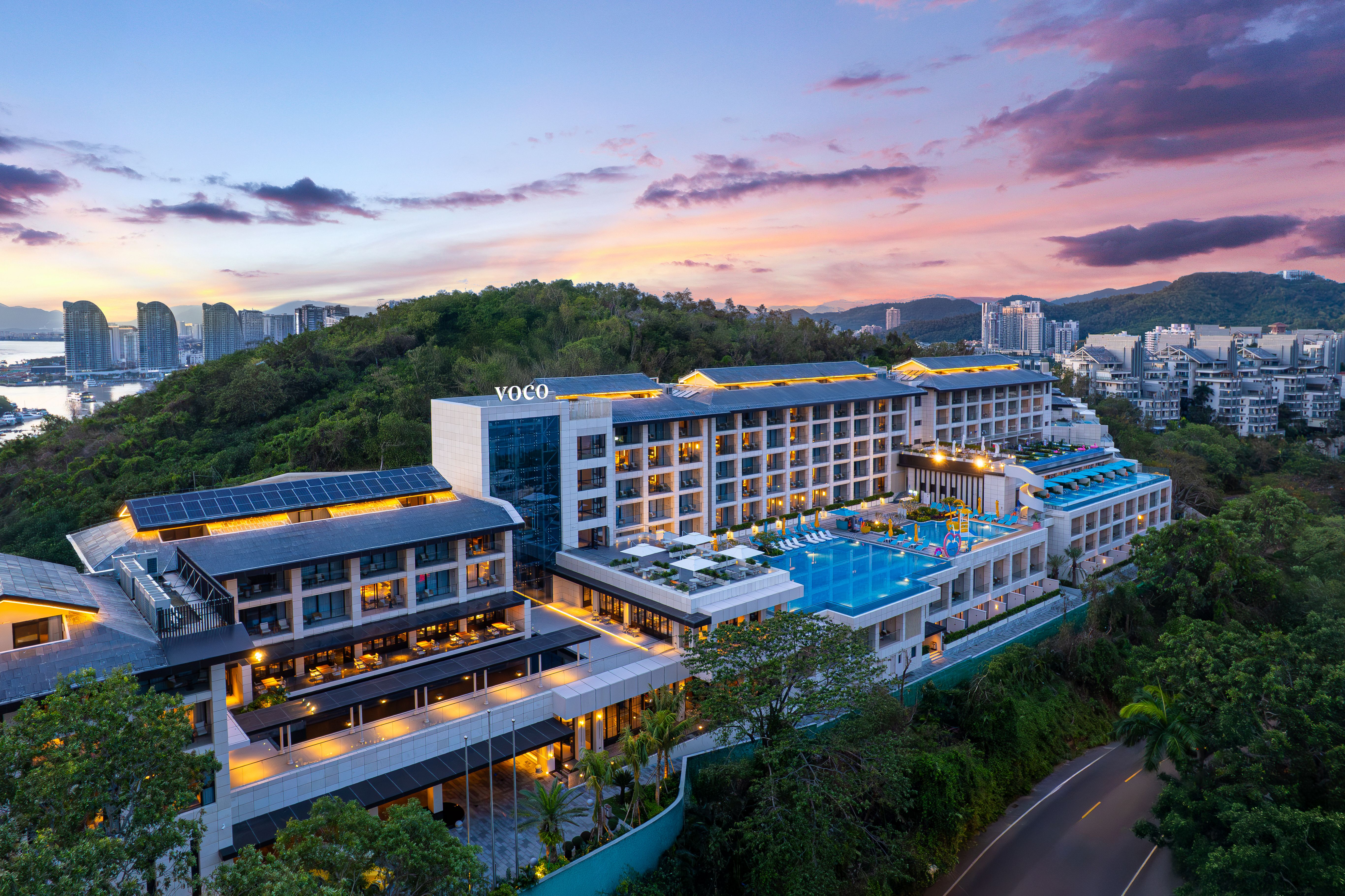 �߼�˫���� 2 ��(��ס)    1358Ԫ