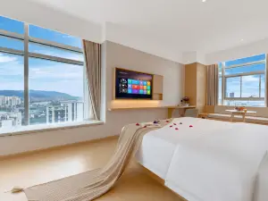 The Dream Hotel (Kunming Airport Center)