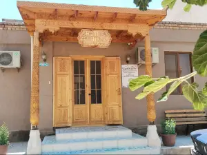 Guest house "HOTEL ALLANAZAR OTA"