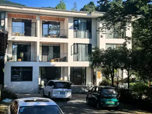 Tianjia Courtyard B&B