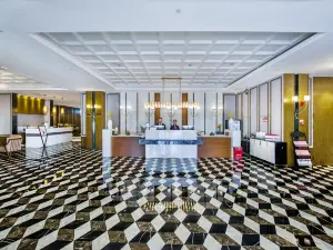 Deting Garden Hotel (Kunming hi tech West City Times store)