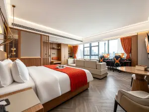 Lingju Moxi EVNIA Hotel (Guangzhou Tower Pazhou Convention & Exhibition Center Branch)
