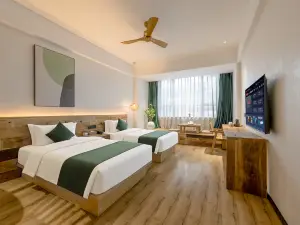 Shuxiangli Shiyue Hotel