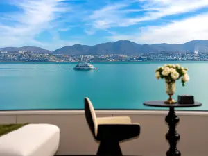 Dali Man Yue · M Seaview Hotel