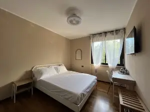 라 로사 델 골포 데이 포에티