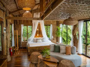 Treehouse de Valentine