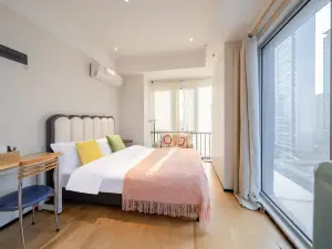 Yaju Apartment (Nanjing South Railway Station)