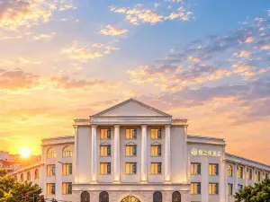 Baoshan Yuezhijia Hotel (Baoshan Qinghuahai Wetland Park Store)