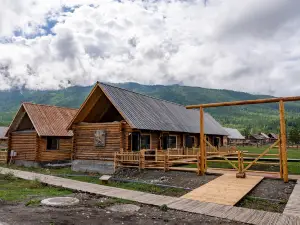 Kanas Yunye · Shanlan Homestay (Kanas Scenic Area)