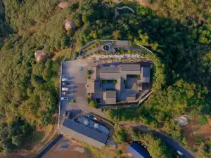 Pingjiang Ting Yun Hostel