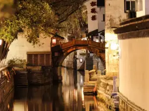 Yiman Hotel (Suzhou Guanqianjie Pingjiang Road Scenic Area)
