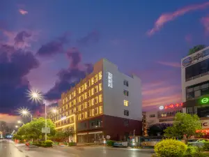 Yuxi Baoli Hotel