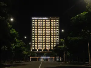 克拉克The First飯店&公寓