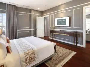 โรงแรมโคคูน สุราบายา