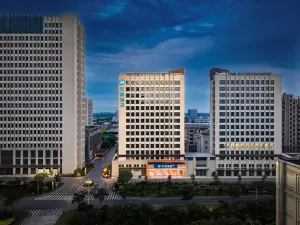 HanTing Hotel (Shanghai Longhu Shanghai Fengxian Tianjie)