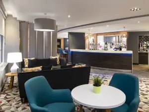 Holiday Inn 讀南M4，JCT.11