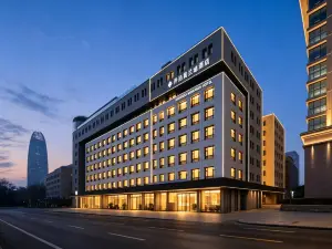 George Morandi Hotel (Baotu Spring Branch, Quancheng Square, Jinan)