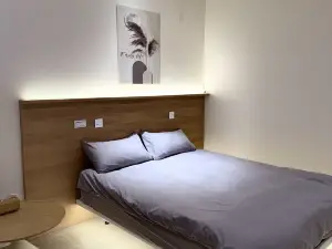chill hotel
