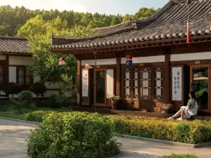 延辺屋裏家煥森民宿(朝鮮族民俗園)