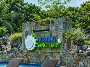 Floating Sanctuary Resort Bulacan powered by Cocotel
