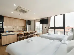 Moonlit Suites Hotel