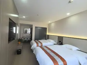 Pingluo Huirong Fashion Hotel