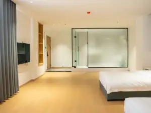 Mandou Hotel