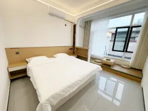 山涧民宿