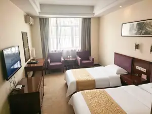 Nightless City Hotel (Fengzhen Station)