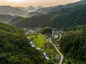 伴山隱海グランピング民宿