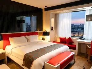 Bingly Hotel (White Feather Road, Xixia, Nanyang)