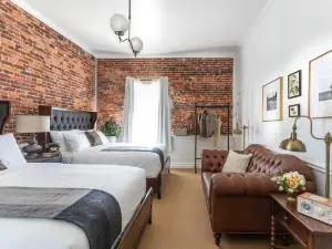 The Holbrooke Hotel