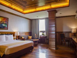 โรงแรมอัลตาดี ตาไกไต