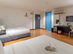T+ 호텔 숭가이 쁘따니