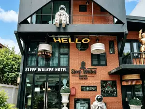 Sleep Walker Poshtel