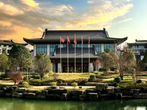 RONGHU HOTEL