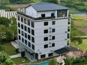 Longmen Nankunshan Nature Valley Hot Spring Hotel