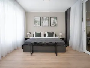 中央波恩公寓 I home2share