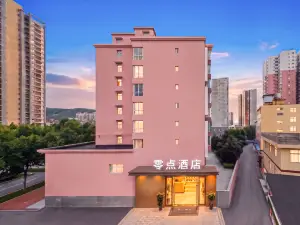 Zero City PLUS Hotel