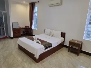 Khmer House Kampot Boutique