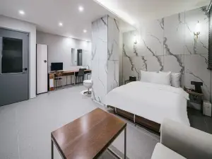 Daegu Exco Lead Hotel