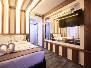 Hotel Di Poesia
