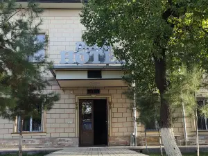 Diyora Hostel