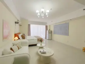 Pandora Apartment (Shenyangbei Railway Station Huafu)