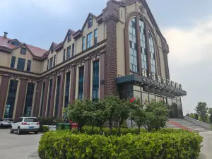 He Fischer Garden Hotel