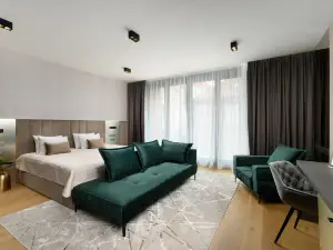 Emerald Downtown Luxury Suites by Continental Group