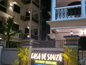 CASA DE SOUZA | Guest House